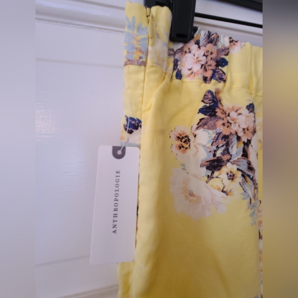 Wide leg floral dress pants from Anthropology - Picture 3 of 4